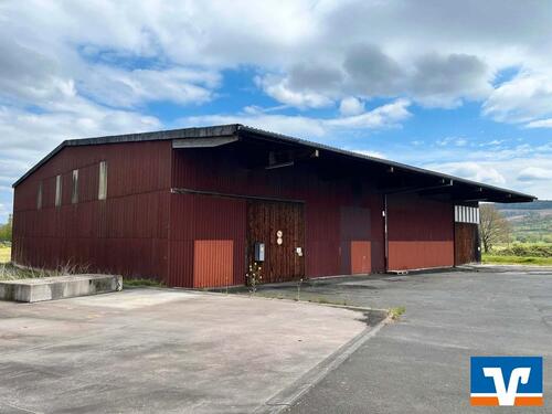 Foto - Kaltlagerhalle, nur 2,5 Km von der A7 entfernt!