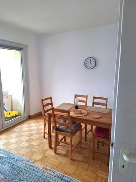 Foto - Helle 3-Zimmer-Wohnung mit Balkon in Erlangen - Liegnitzer Straße - WE 32