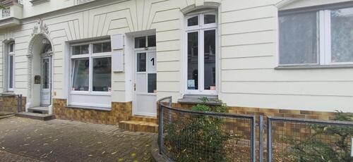 Foto - Räume für Büro - Praxis - Kunst - StartUp - Medizin - Therapie