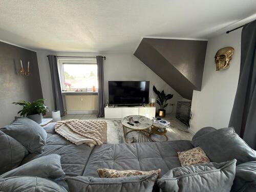 Foto - 3 Zimmer Dachgeschoßwohnung zur Miete in Rüdesheim