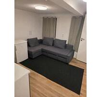 Für Frauen 1 zimmer wohnung - 475,00&nbsp;EUR Kaltmiete, ca.&nbsp; 15,00&nbsp;m&sup2; in Ditzingen (PLZ: 71254)