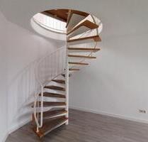 Helle, freundliche Zweiraumwohnung mit Balkon - Calbe (Saale)