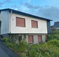 Schönes Einfamilienhaus, Terrasse, kleinem Garten, zentrumsnah - Wermelskirchen