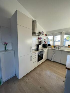 Foto - Helle und gepflegte 2-Zimmer-Dachwohnung in Mannheim zu vermieten