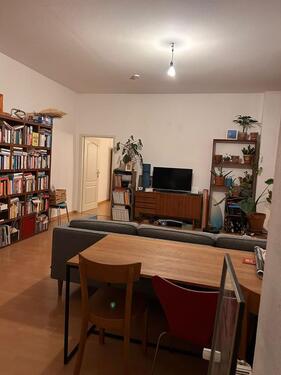 Foto - Möblierte 2-Zimmer-Wohnung im Helmholtzkiez (6.2.-3.3)