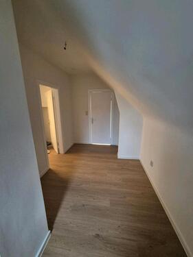Foto - 2.5 Zimmer Dachgeschoßwohnung in Pinneberg
