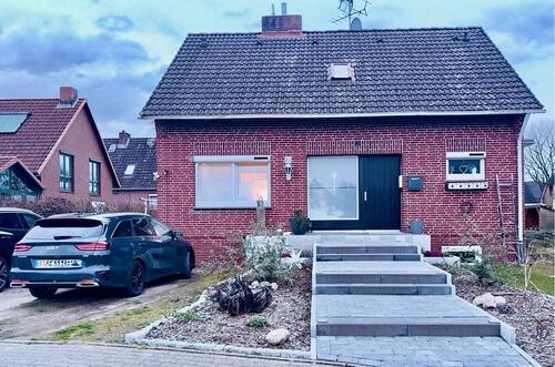 Foto - Modernisiertes Einfamilienhaus mit Potenzial in Ahlerstedt