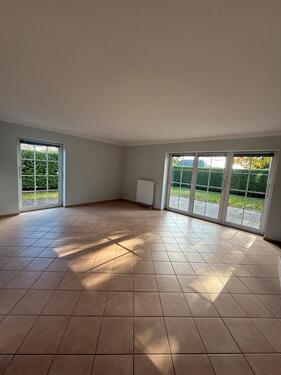Foto - Doppelhaushälfte zu vermieten - 1.950,00 EUR Kaltmiete,