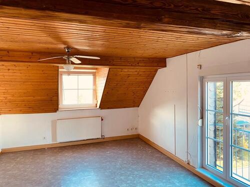 Foto - 1 Zimmer Dachgeschoßwohnung zur Miete in Gemünden