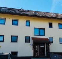 Wunderschöne Dachgeschosswohnung Top-Wohnlage! - Hattenhofen