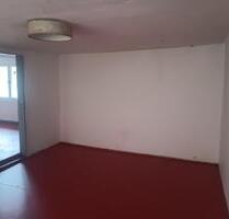 Vierseiten Hof Renovierung und Sanierung bedürftig nur 56.500€ - Berga/Elster