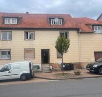 Haus zu verkaufen - 95.999,00&nbsp;EUR Kaufpreis, ca.&nbsp; 190,00&nbsp;m&sup2; in Waldkappel (PLZ: 37284)