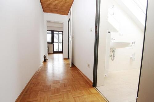 Foto - 2 Zimmer Dachgeschoßwohnung in Gröbenzell
