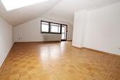 Foto - Dachgeschoßwohnung in Gröbenzell zur Miete