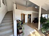Foto - Helle Maisonette mit Galerie in Aichach-Nord mit Tiefgarage. Fernwärme! Frei ab Juli 2026
