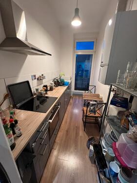 Foto - Freundliche 3-Zimmer-Wohnung mit EBK und Balkon am Lessingplatz