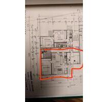 Zentrale, helle 3 Zimmerwohnung (95 Quadratmeter) mit Balkon - Leonberg
