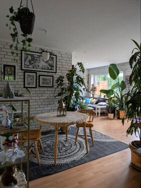 Foto - Zimmer frei in liebevoller, grüner Wohnung mit großer Terrasse –