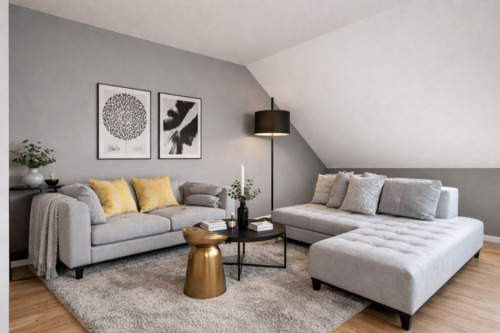 Foto - Neu sanierte 3-Zimmer-Dachgeschosswohnung mit Balkon & Garage