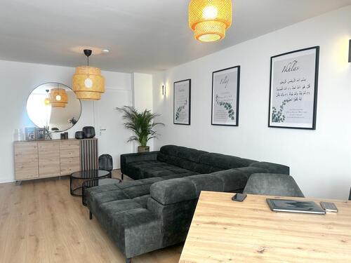 Foto - Exklusives Wohnerlebnis: Frisch sanierte 3-Zimmerwohnung mit Dachterrasse und modernen Highlights!