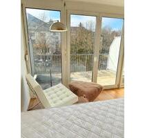 renov & möblierte 1-Z-Wohnung Balkon& Stellplatz, in S-Bahn Nähe - Wernau (Neckar)