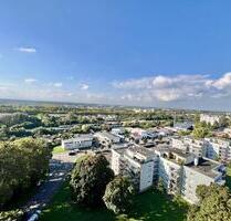 Achtung! 4er Wohngemeinschaft, lichtdurchflutete 4 Zi. WG mit Blick ins Rheintal (Wohnen auf Zeit) - Lahr (Schwarzwald)