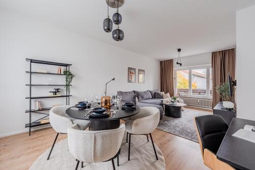 Foto - 3-Zimmer-Wohnung mit großzügigem Wohnbereich und Balkon in Spandau