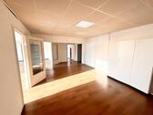 Foto - Flexible Büro- oder Gewerbefläche im OG 