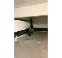 Motorrad-Garagenstellplatz - NUR FÜR HERBST-WINTER - Hamburg Wandsbek