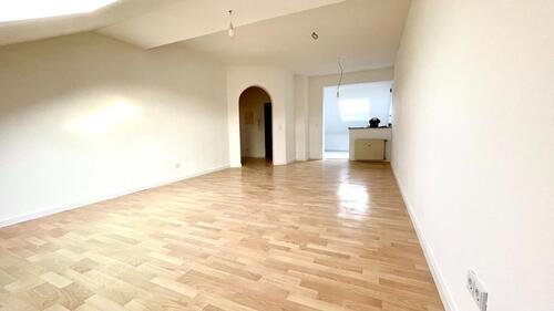 Foto - 3 Zimmer Dachgeschoßwohnung zur Miete in Philippsburg