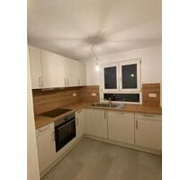 Neu sanierte 5 Zimmerwohnung in Schwaikheim mit Gartenanteil