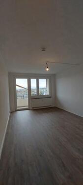 Foto - 2-Zimmer-Wohnung mit Dusche und Balkon!