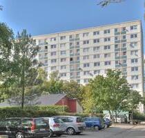 Einzigartiger Ausblick! - 340,00 EUR Kaltmiete, ca.  55,26 m² in Halle (Saale) (PLZ: 06130) Damaschkestraße