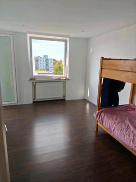 Foto - WG -Zimmer für Studentin , ab den 01.01.2026 bis Ende Juni 2026