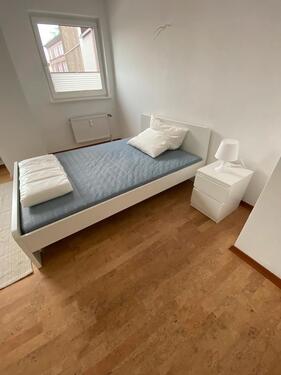 Foto - Möbliertes Zimmer - 1A LAGE - 319,00&nbsp;EUR Kaltmiete, ca.&nbsp; 20,00&nbsp;m&sup2;