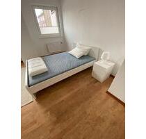 Möbliertes Zimmer - 1A LAGE - 319,00&nbsp;EUR Kaltmiete, ca.&nbsp; 20,00&nbsp;m&sup2; in Schleswig (PLZ: 24837)