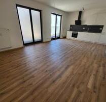 Moderne 4-Zi.-Wohnung mit Balkon in Haßfurt -ab 01.06.2026 frei