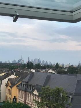 Foto - Hochwertige 3-Zi-Maisonette nahe Main mit Skyline-Blick