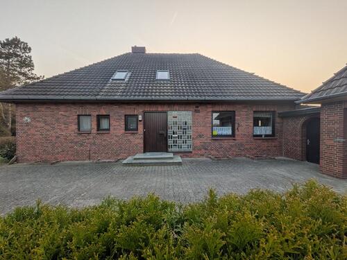 Foto - Einfamilienhaus Sulingen, Zentrumsnah und seltene Feldrandlage