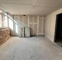 Erstbezug nach Sanierung! - 600,00&nbsp;EUR Kaltmiete, ca.&nbsp; 60,00&nbsp;m&sup2; in Waldfischbach-Burgalben (PLZ: 67714)