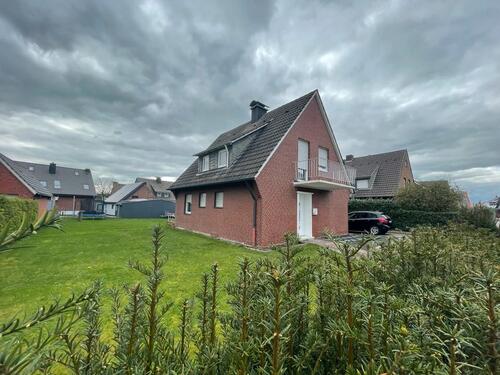 Foto - Einfamilienhaus zum Verkauf - 315.000,00 EUR Kaufpreis,