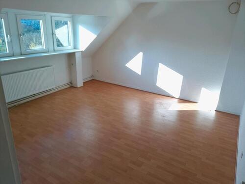 Foto - 3 Zimmerwohnung im Dachgeschoss