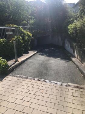 Foto - Tiefgaragenstellplatz in der Munckerstraße 3032