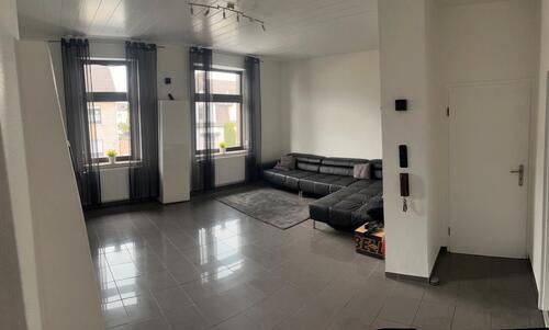 Foto - Wohnung mit Kamin - 1.250,00&nbsp;EUR Kaltmiete, ca.&nbsp; 110,00&nbsp;m&sup2;