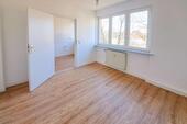 Foto - IHR NEUES APARTMENT IN SEENÄHE Gemütliche 1-Raum-Wohnung mit Tageslichtbad
