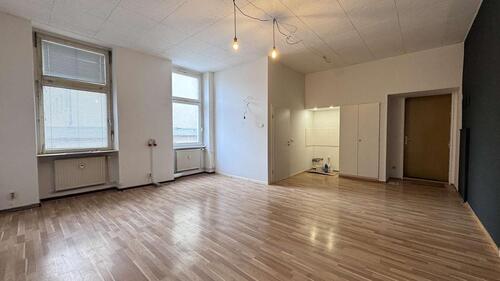 Foto - Provisionsfreie Gewerbefläche im Steglitzer Hinterhof !