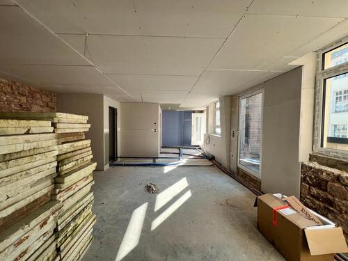 Foto - Erstbezug nach Sanierung! - 900,00&nbsp;EUR Kaltmiete, ca.&nbsp; 90,00&nbsp;m&sup2;