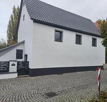 Renoviertes Haus mit Garten, Garage, Holzhaus zu vermieten - Pleinfeld