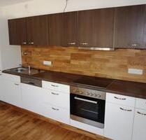 WG-geeignet und ab 01.02.2026 beziehbar!!! Renovierte 4-Zi.-Whg. in Landshut, Nähe FH!