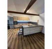 4-Zimmer Dachgeschosswohnung - 1.300,00&nbsp;EUR Kaltmiete, ca.&nbsp; 130,00&nbsp;m&sup2; in Eschau (PLZ: 63863)